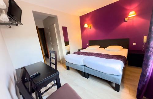 Tarnac Hotel | Logis Hotel Restaurant des Voyageurs