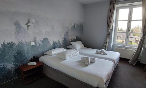 Locronan Hotel | Logis Le Prieuré