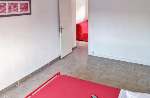 Reauville Apartment | Look forward to a wonderful vacation close to nature in this vacation apartment.