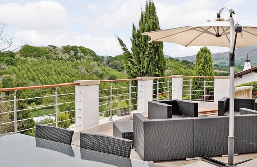 Saint-Pee-sur-Nivelle House | Lovely home in Saint-Pée-sur-Nivelle