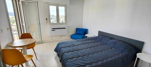 Frejus Plage Apartment | Lovely studio with balcony - near the beach
