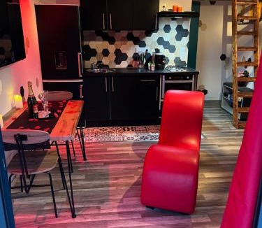 Coatroual Apartment | loveroom sauna spa privé luxe