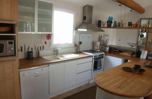 Croagnes Villa | Luberon villa 10 pers. 2 in CABANE PERCHEE in an oak- HEATED swimming pool
