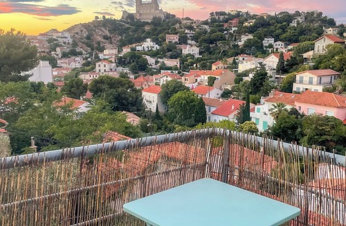 Roucas-Blanc Apartment | Luxurious duplex with panoramic views. Marseille 7 Terrace and Jacuzzi
