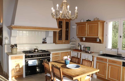 Montauroux Villa | Luxurious Villa with Panoramic View & Infinity Swimming Pool