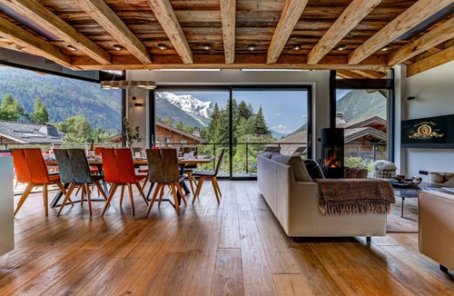 Les Tines Ski Chalet | Luxury Chalet with Pool & Mont Blanc Views