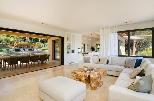 Grimaud Villa | Luxury design villa with A/C and a heated pool
