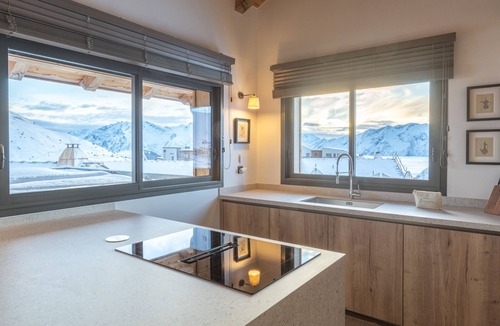 Bergers Ski Chalet | Luxury ski-in ski-out chalet, sauna, cinema, jacuzzi