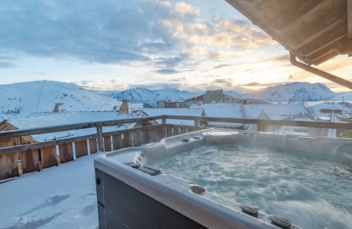 Bergers Ski Chalet | Luxury ski-in ski-out chalet, sauna, cinema, jacuzzi
