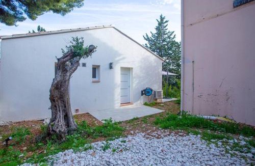La Valette-du-Var Villa | #LVJ - VILLA - JACUZZI - TERRASSES - CLIM & BBQ - La Valette-du-Var