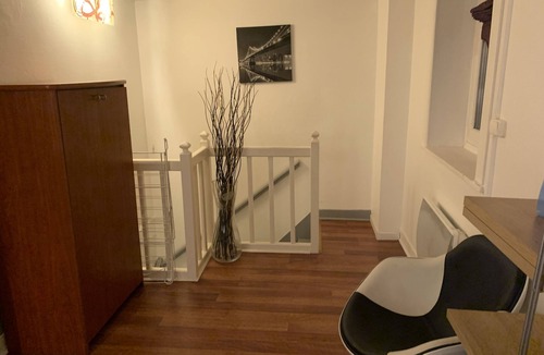 Moliere Vauban Apartment | Lyon 6e apartments located 2 minutes from the Halles de Bocuse and La Pardieu.