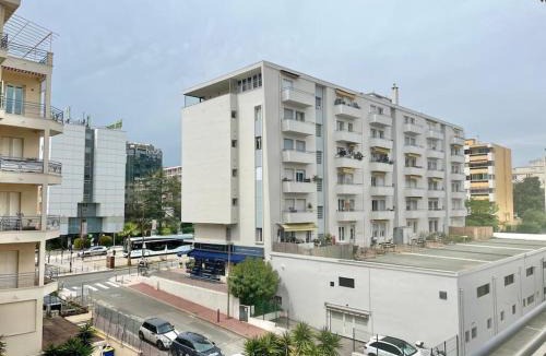 Le Cannet Apartment | Mérimée