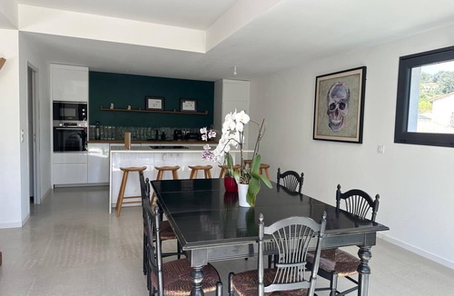 12th Arrondissement House | Magnificent House Marseille 13012