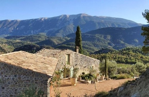Plaisians House | Magnificent mas in the Baronnies Provençales with a superb view of Mont Ventoux