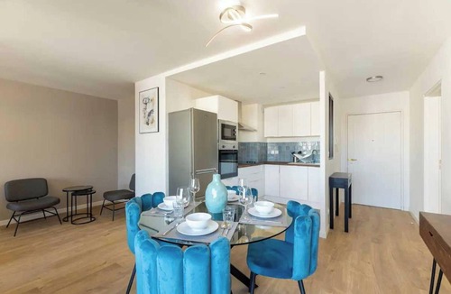 Le Rouet Apartment | Magnificent Modern 2 Bedrooms Apartment - Castellane District