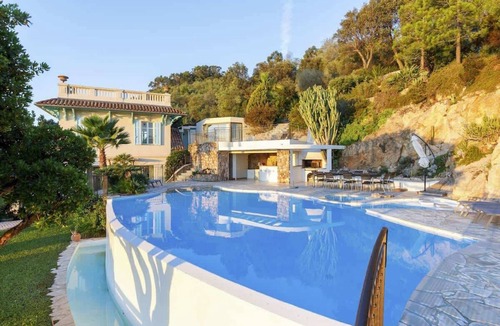 Theoule-Superieur Villa | Magnificent villa with sea view in Theoule sur Mer