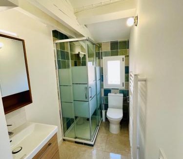 11th Arrondissement House | Maison 7-9p, Jardin avec Piscine, Terrasses, proche Plages, Marseille