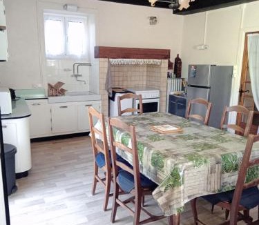 Saint-Front-la-Riviere House | Maison au bord de la Rivière Dronne en Périgord Vert