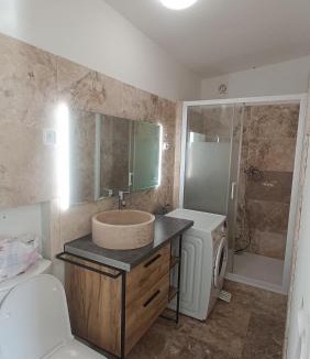 Etables-sur-Mer Ski Chalet | Maison calme près de la mer