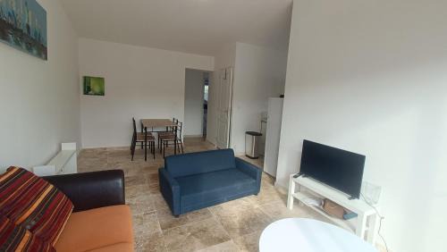 Etables-sur-Mer Ski Chalet | Maison calme près de la mer