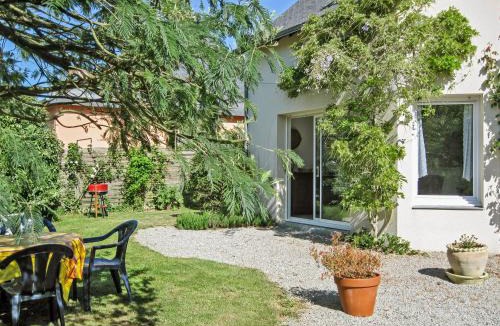 Ambon House | Maison charmante à Ambon + Jardin