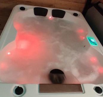 Carnoules House | Maison cocooning salle de jeux jaccuzi