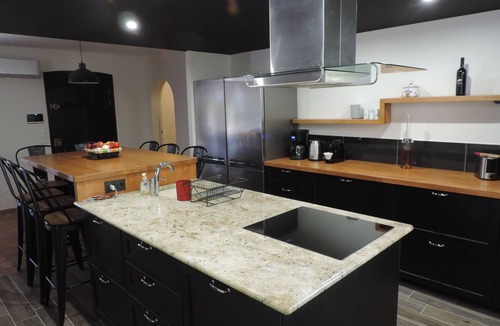 Sanary-sur-Mer House | MAISON CODREY 16 Personnes CENTRE SANARY 10 mn walk from pedestrian streets