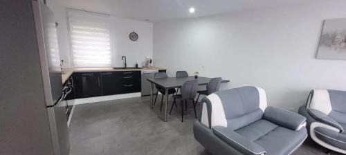 Casson House | Maison confortable à Casson, 60 m², bien équipée