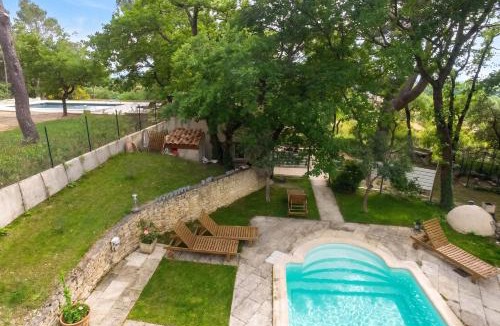 Velleron House | Maison confortable à Velleron de 50 m² avec piscine