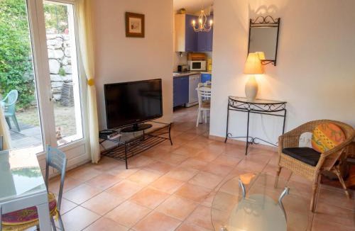 Plage de la Garonnette House | Maison conviviale avec vue sur la montagne à Sainte-Maxime