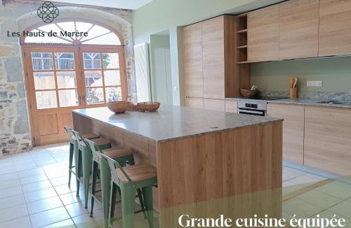 Sevignacq-Meyracq House | Maison d'exception, 14 personnes, piscine, vue Pyrénées