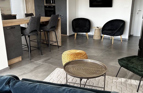 Baud House | Maison de Campagne Avec Brasero à 30 min de la mer