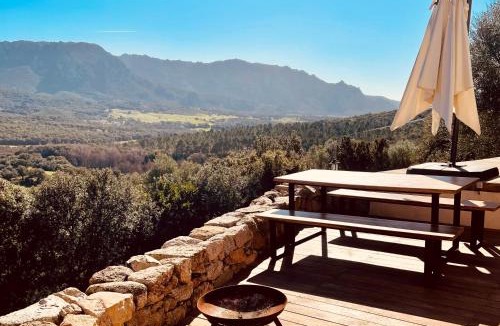 Sartene Villa | Maison de campagne, deux chambres, vue sur les montagnes