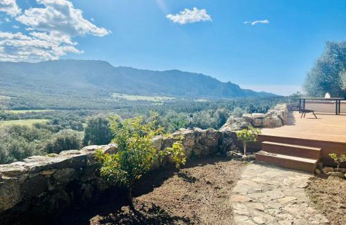 Sartene Villa | Maison de campagne, deux chambres, vue sur les montagnes