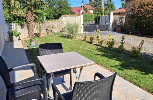 Bazillac Apartment | Maison de campagne