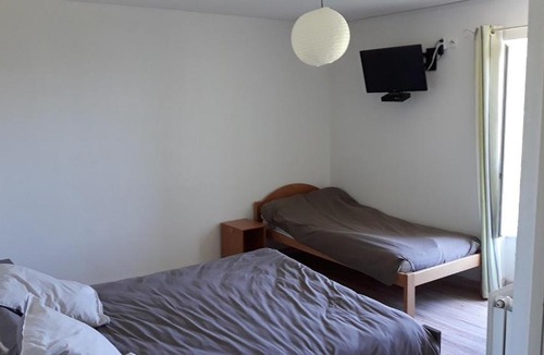 Olloix Bed & Breakfast | Maison de la Monne