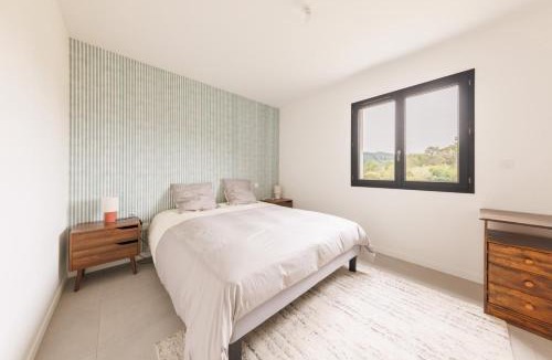 Ydes House | Maison de Maud - RDC