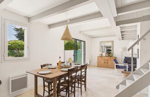 Saint-Clement-des-Baleines House | Maison 5 pers avec terrasse et BBQ, plage à 400 m