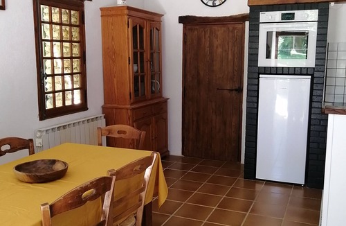 Saint-Laurent-des-Batons House | Maison de Vacances Avec Piscine à la Campagne en Dordogne