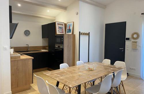 La Rochelle Villa | Maison moderne plain-pied 3 chambres jardin préau