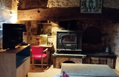Saint-Cyprien House | Maison Périgourdine au Milieu de 4 Hectares de Nature