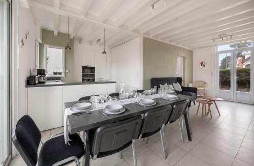 Tharon-Plage House | Maison rénovée pour 8 - 200m Tharon plage
