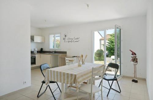 Saujon House | Maison soleil