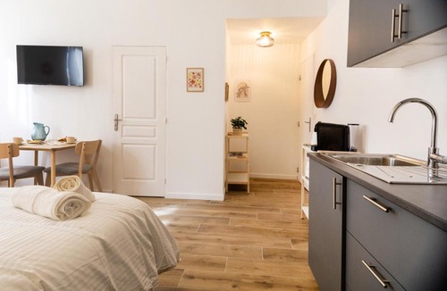 Prefecture Apartment | Maison Sylvabelle - Confort d'exception - Quartier des Antiquaires -