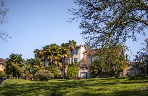 Gan Bed & Breakfast | Maison Tournesol Massages Pau Jurançon