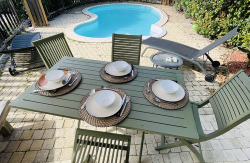 14th Arrondissement House | Maisonette with pool