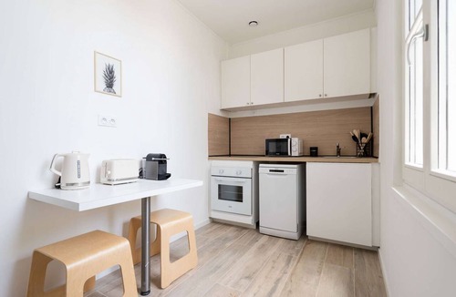Mazargues Apartment | MaisonMars Le Concorde