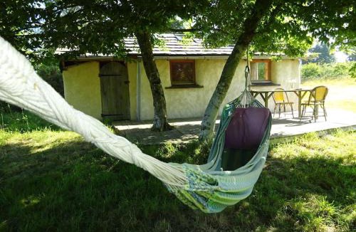 Ploermel Apartment | maisonnette écologique isolée en botte de paille
