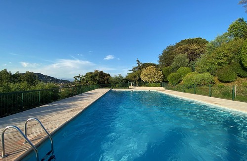 Golfe Juan Apartment | Maisonnette apartment 69M2 2bed with large terrace sea and mountain view