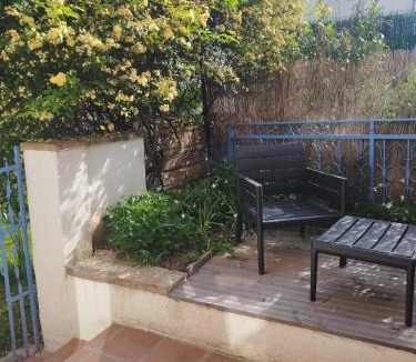 Moissac Apartment | MAISONNETTE LA ROSERAIE avec terrasse proche centre ville